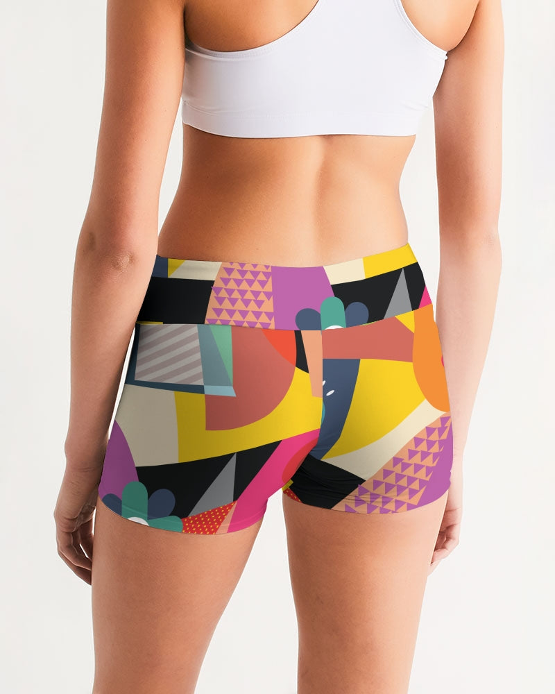 MN-AI5 Women's Mid-Rise Yoga Shorts