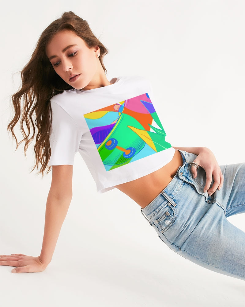 MN-AK1 Women's Cropped Tee