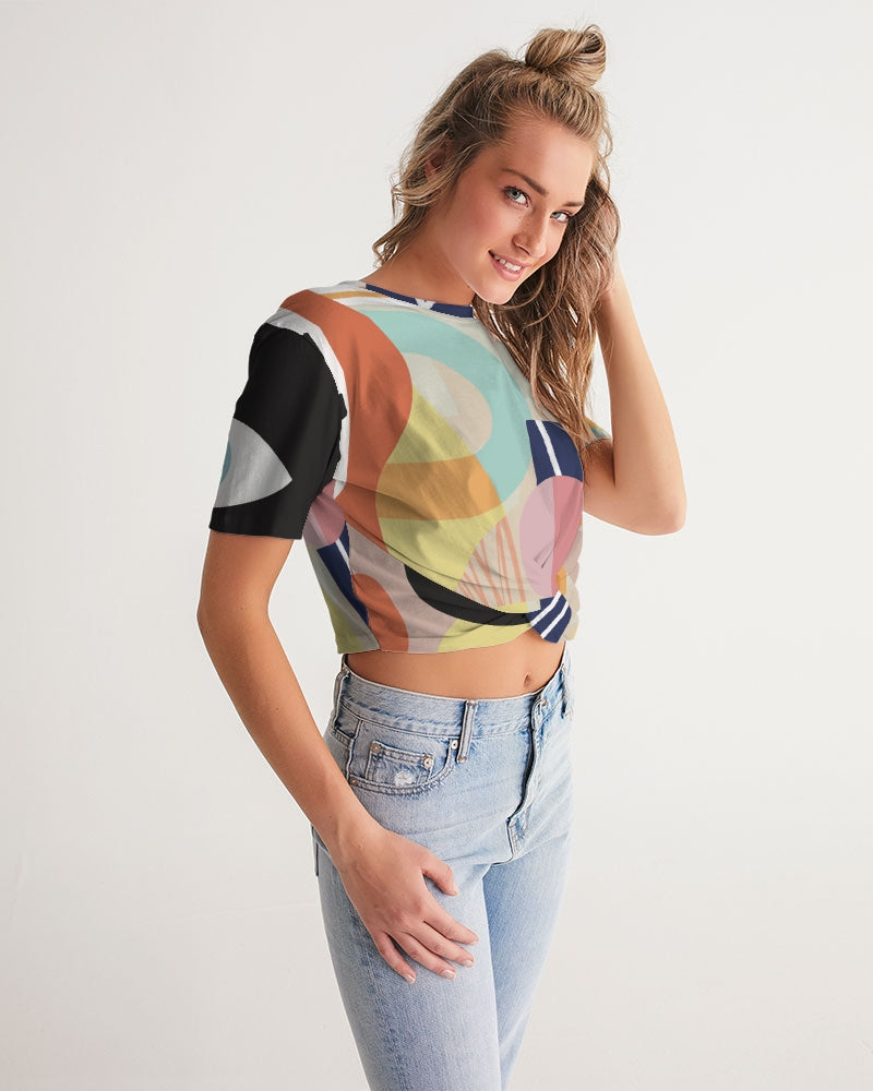 MN-AI1 Women's Twist-Front Cropped Tee